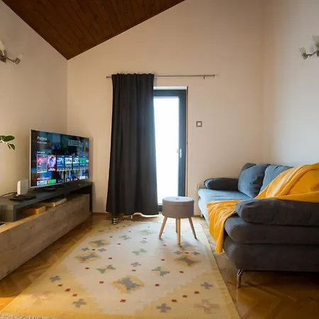 Apartmani Nena I Branko Premantura Exterior foto