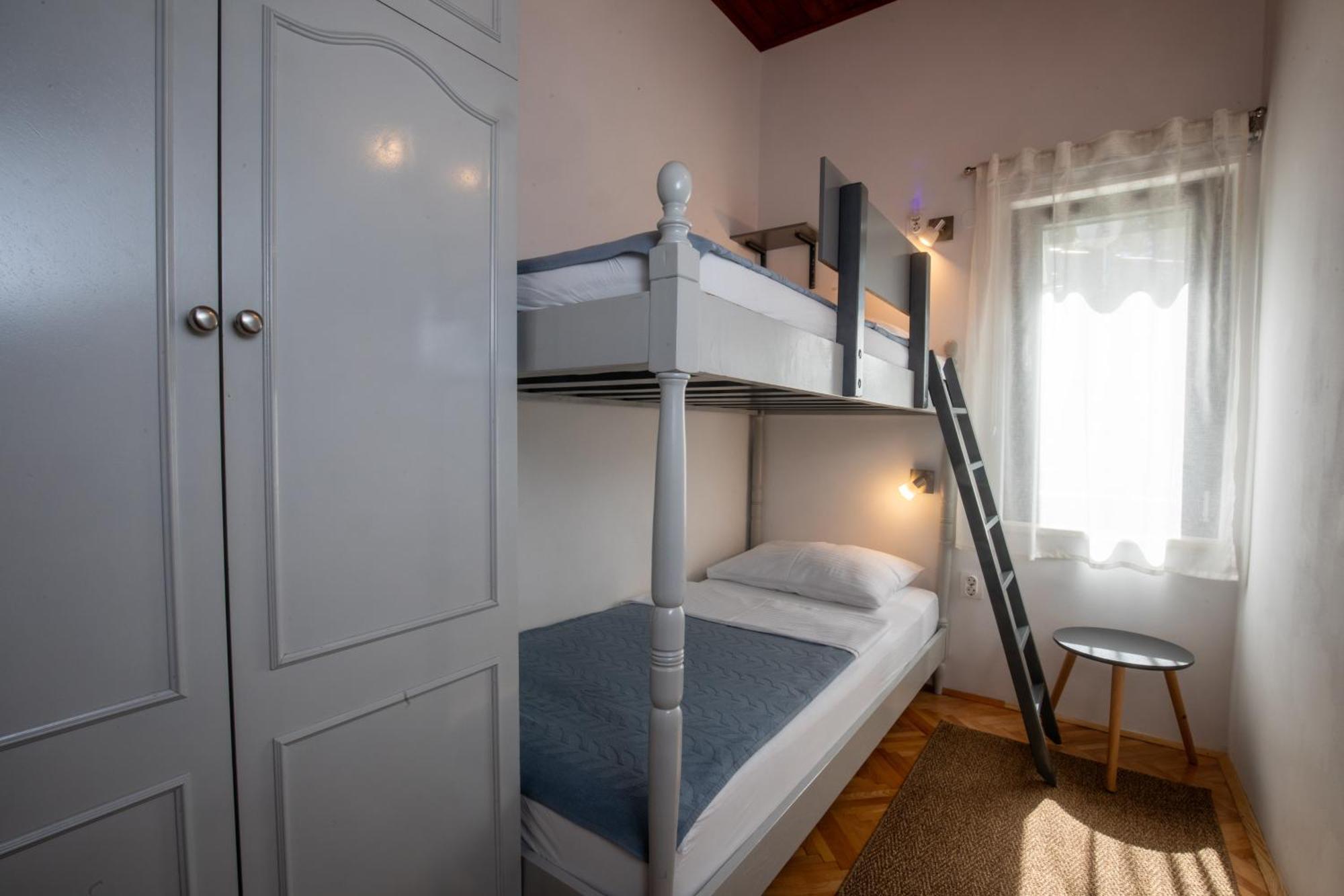 Apartment Nena I Branko